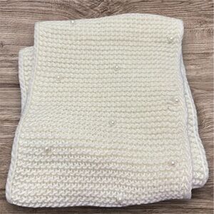 Ivory knit infinity loop scarf with pearl beads